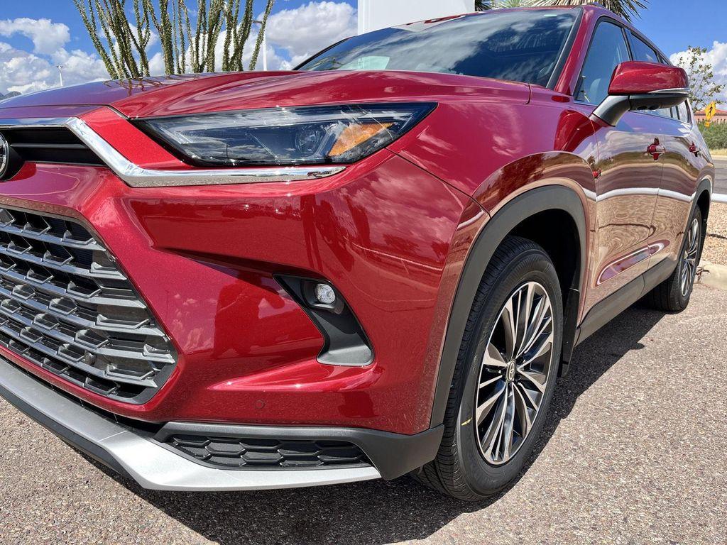new 2025 Toyota Grand Highlander Hybrid car, priced at $60,998