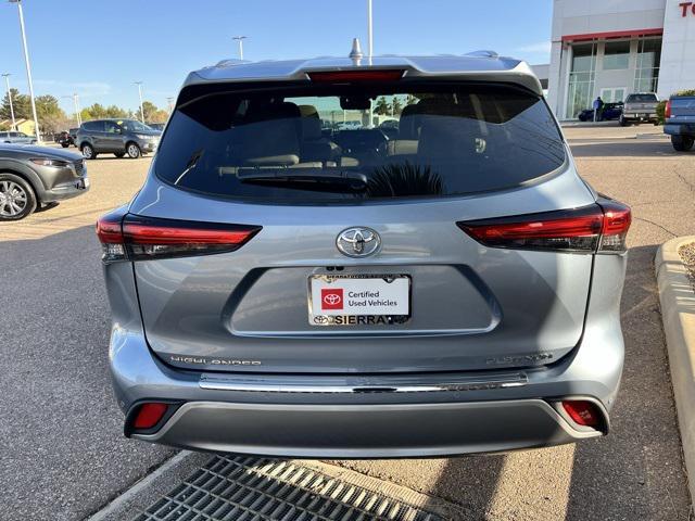 used 2023 Toyota Highlander car, priced at $41,289