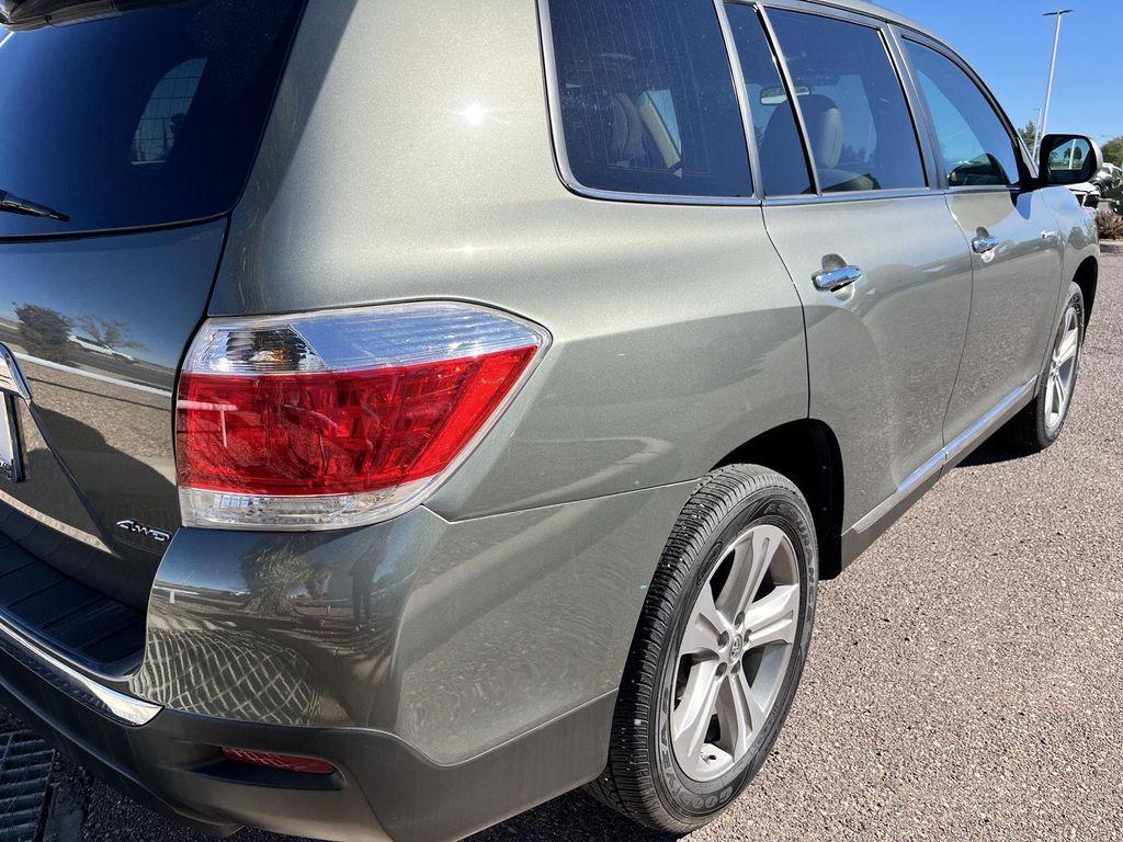 used 2012 Toyota Highlander car, priced at $18,489