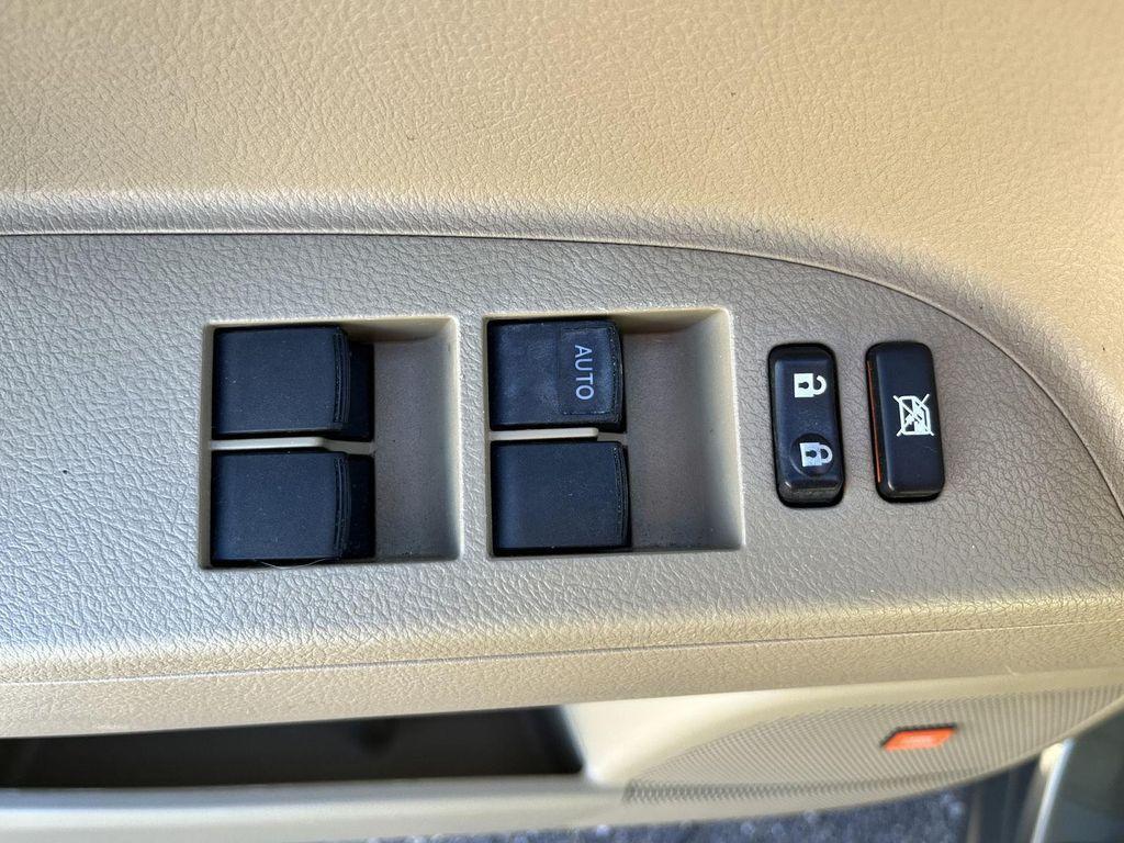 used 2012 Toyota Highlander car, priced at $18,489