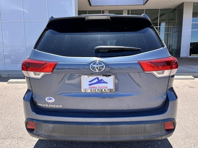 used 2019 Toyota Highlander car, priced at $27,689