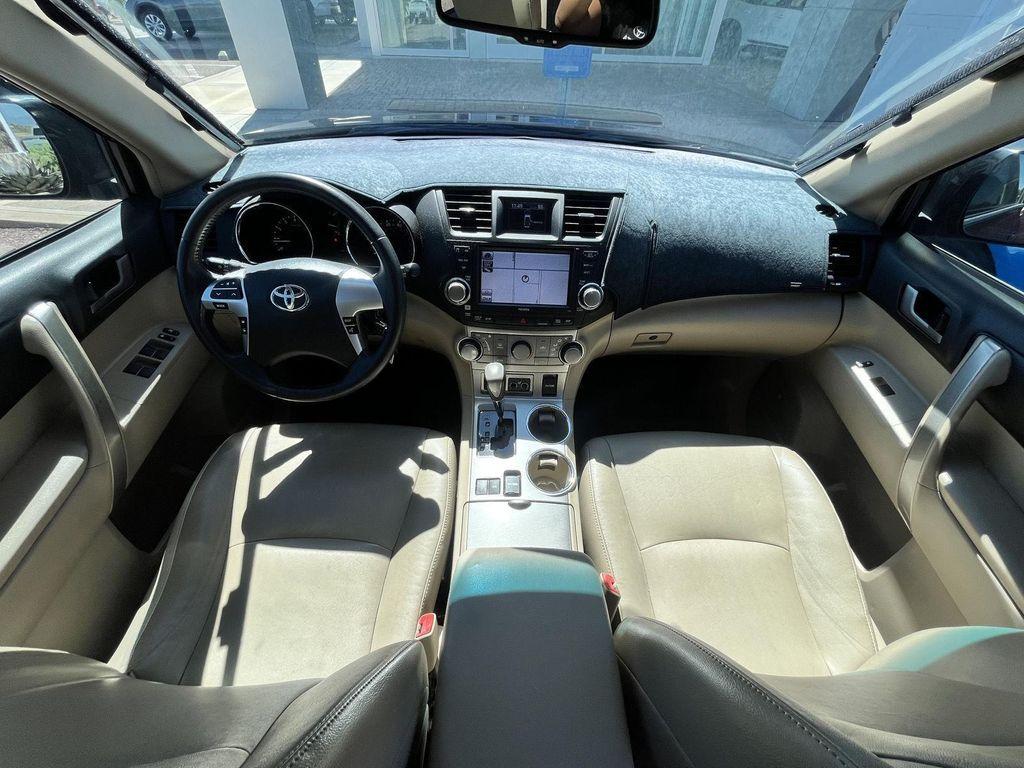 used 2012 Toyota Highlander car, priced at $11,889