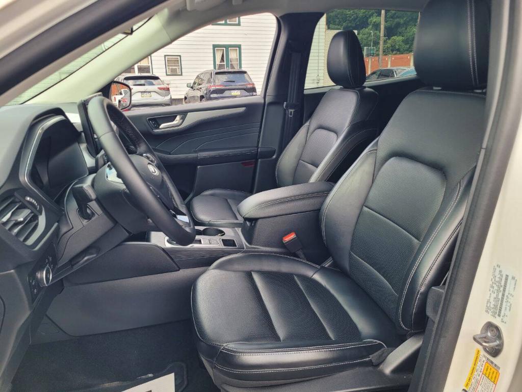 used 2023 Ford Escape car, priced at $29,900