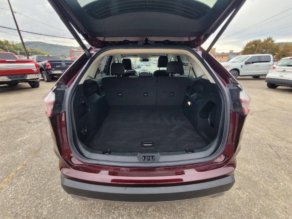 used 2020 Ford Edge car, priced at $18,900