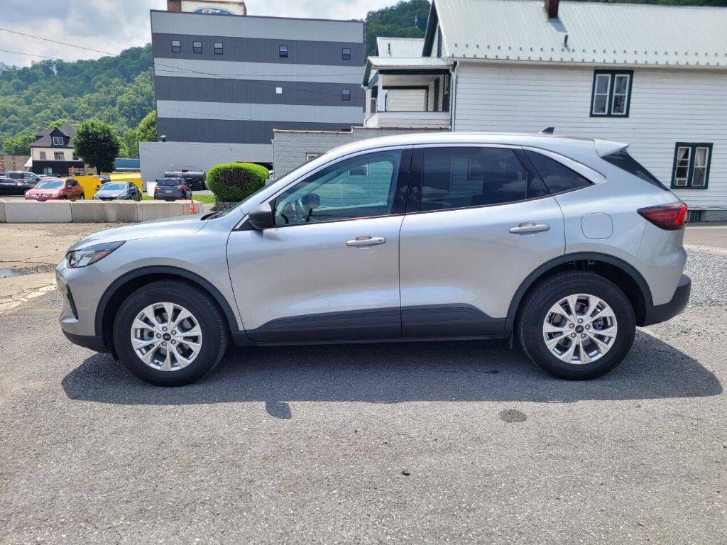 used 2023 Ford Escape car, priced at $25,900