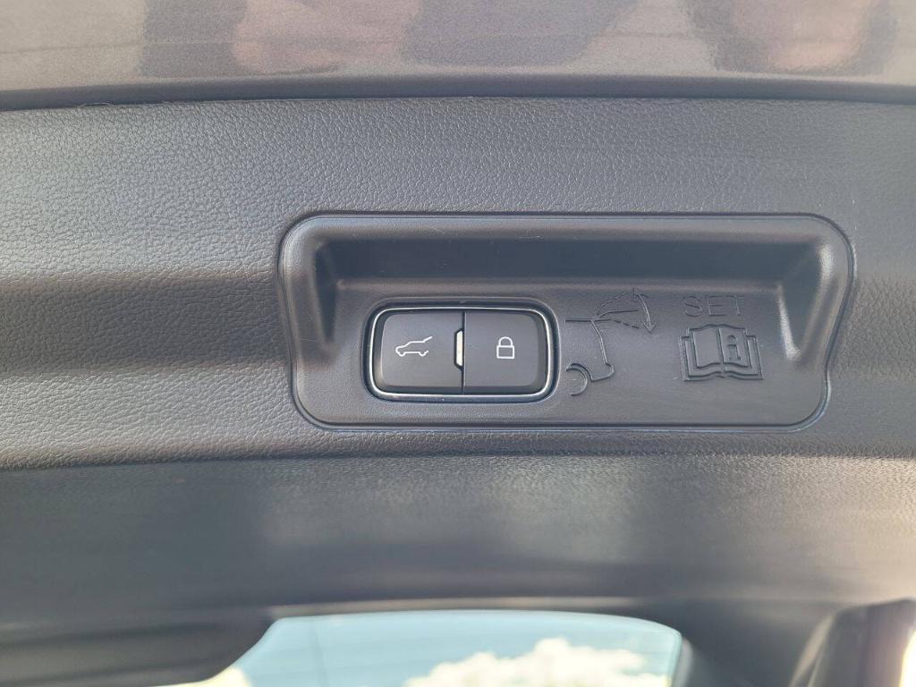 used 2021 Ford Explorer car, priced at $27,500