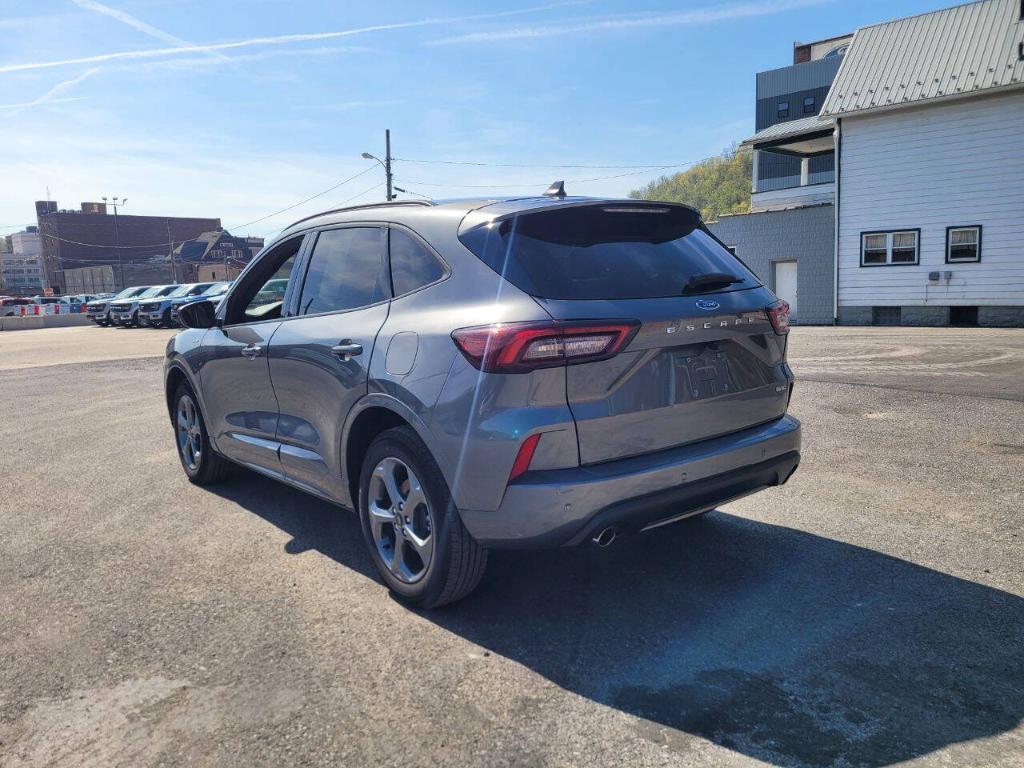 used 2023 Ford Escape car, priced at $26,900