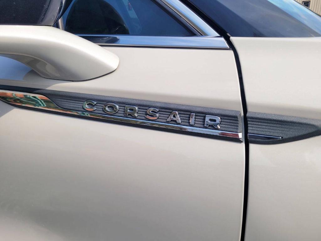 used 2021 Lincoln Corsair car, priced at $20,900