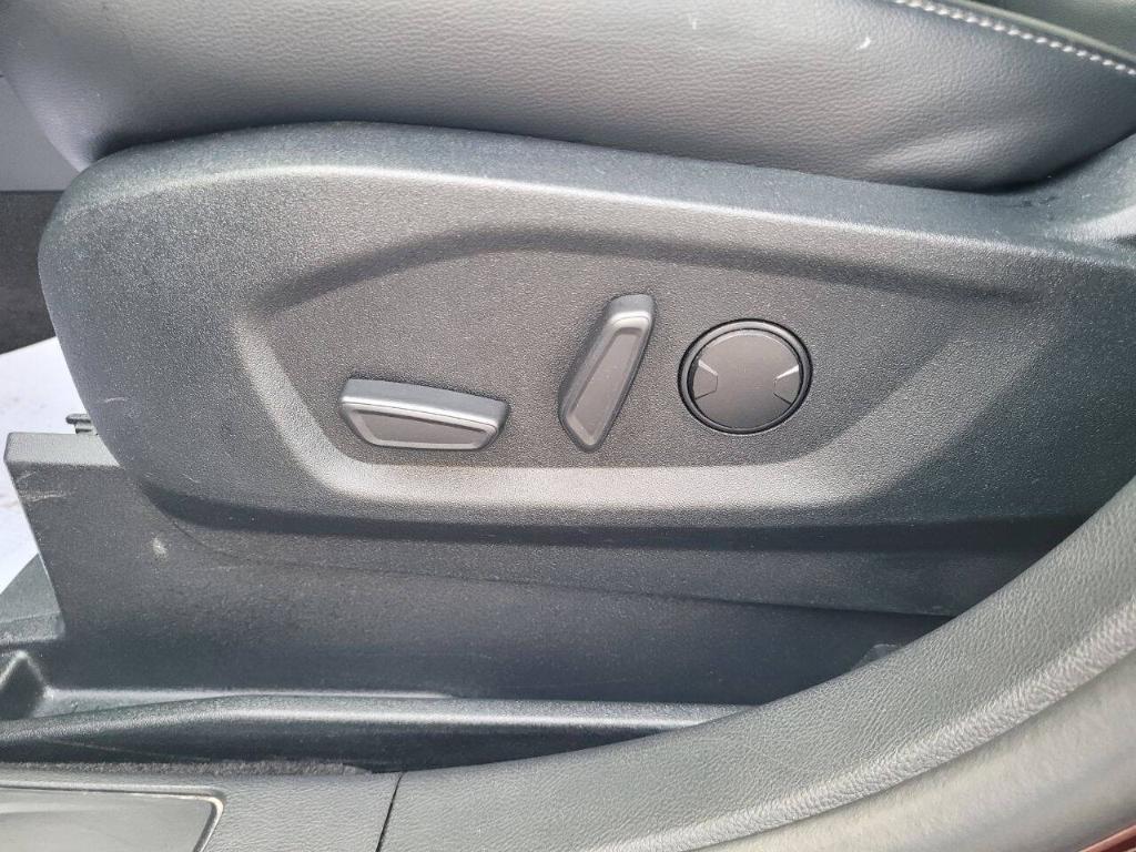 used 2020 Ford Edge car, priced at $20,900
