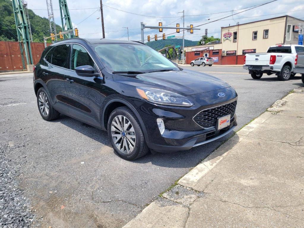 used 2022 Ford Escape car, priced at $28,990