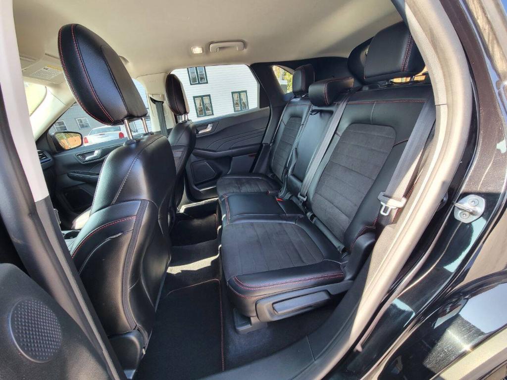 used 2022 Ford Escape car, priced at $23,900