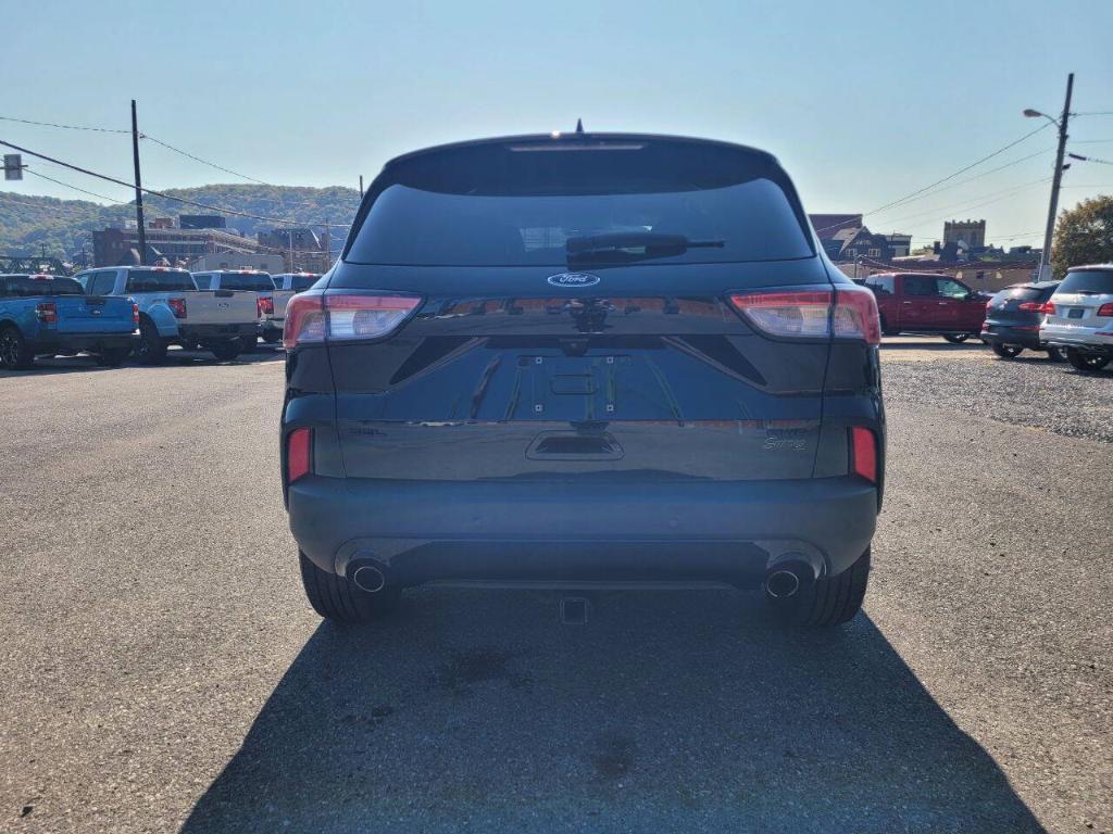 used 2022 Ford Escape car, priced at $23,900