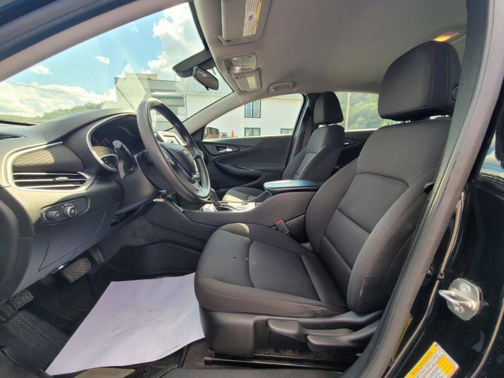 used 2018 Chevrolet Malibu car, priced at $13,900