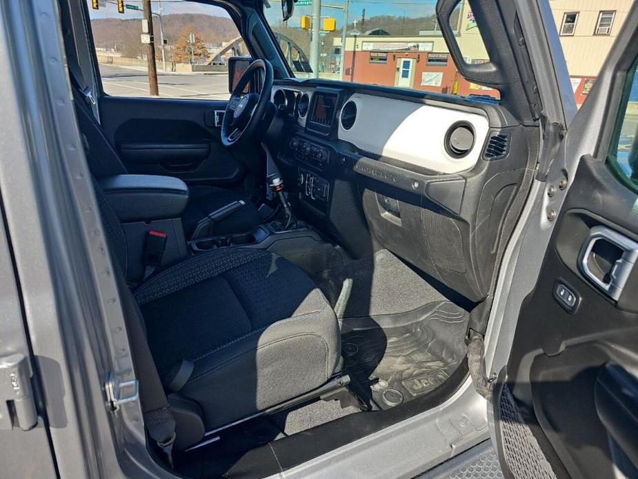 used 2021 Jeep Wrangler Unlimited car, priced at $37,000