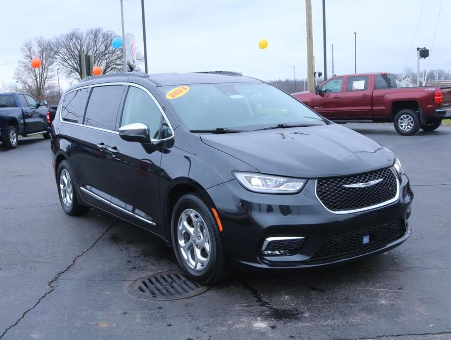 used 2022 Chrysler Pacifica car, priced at $27,995