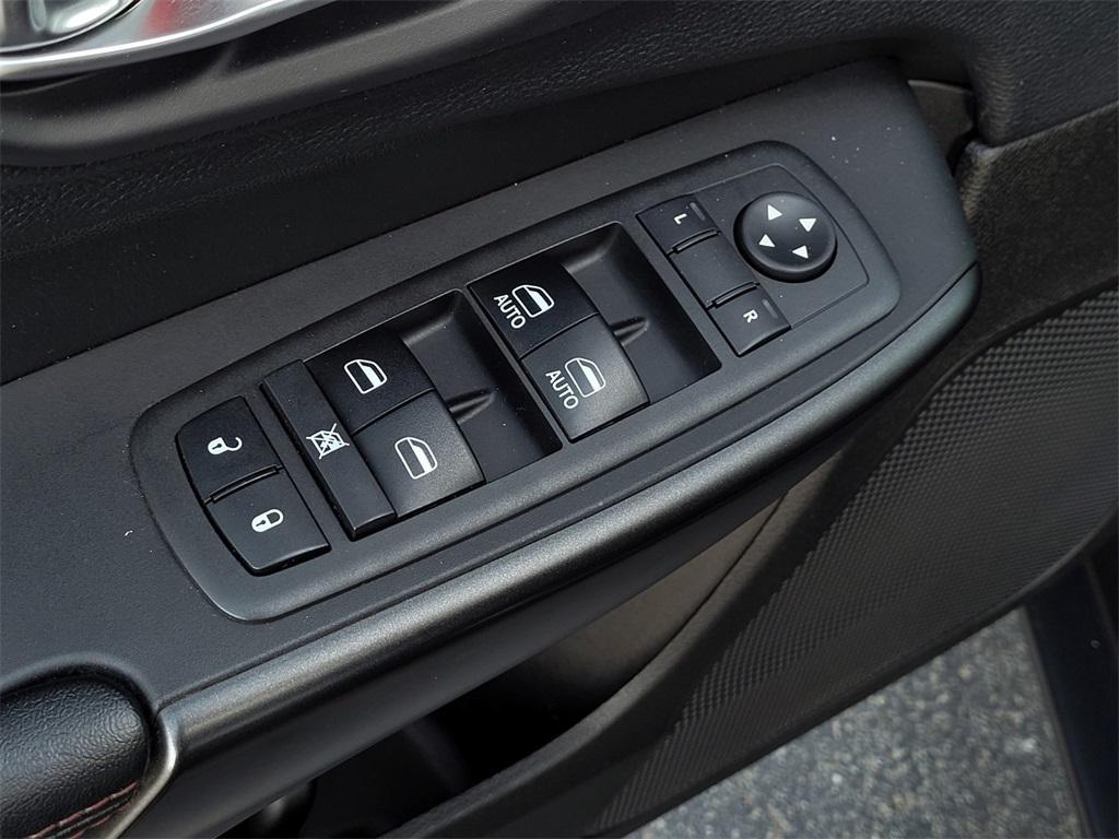 used 2019 Jeep Cherokee car, priced at $14,995