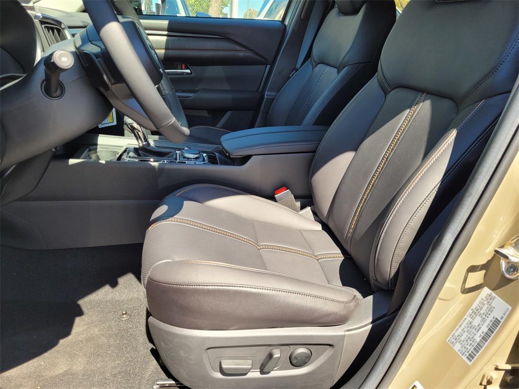 new 2025 Mazda CX-50 car