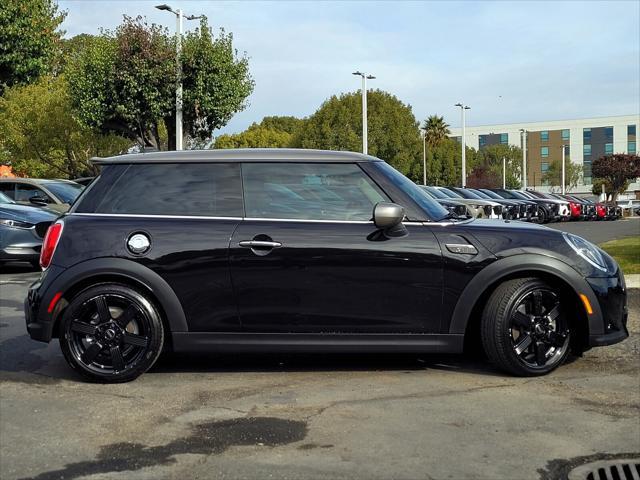 used 2022 MINI Hardtop car, priced at $24,595