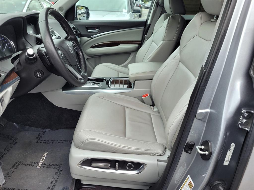 used 2020 Acura MDX car, priced at $28,995