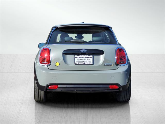 used 2023 MINI Hardtop car, priced at $26,000