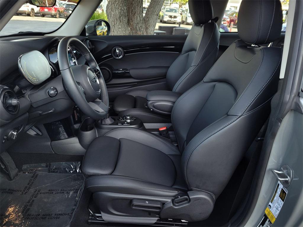 used 2023 MINI Hardtop car, priced at $23,995