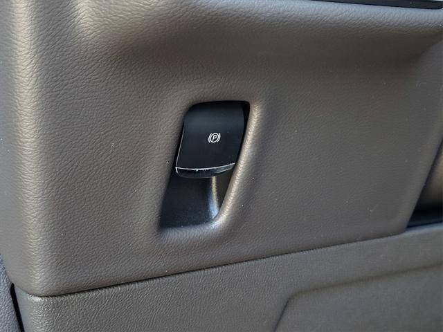 used 2021 Lincoln Nautilus car, priced at $33,887