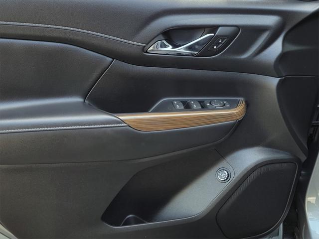 used 2023 GMC Acadia car, priced at $31,888
