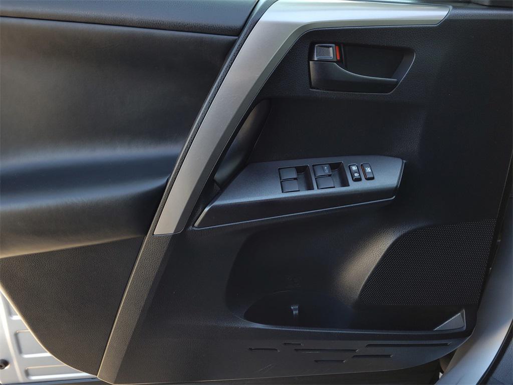 used 2018 Toyota RAV4 Hybrid car, priced at $21,995