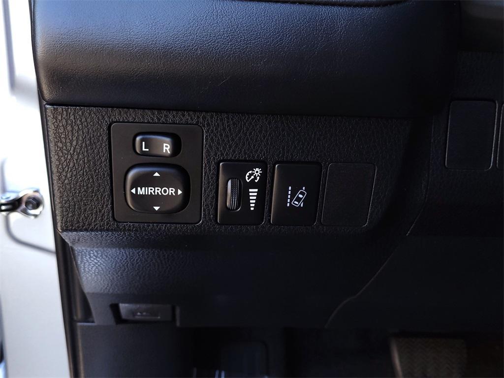 used 2018 Toyota RAV4 Hybrid car, priced at $21,995