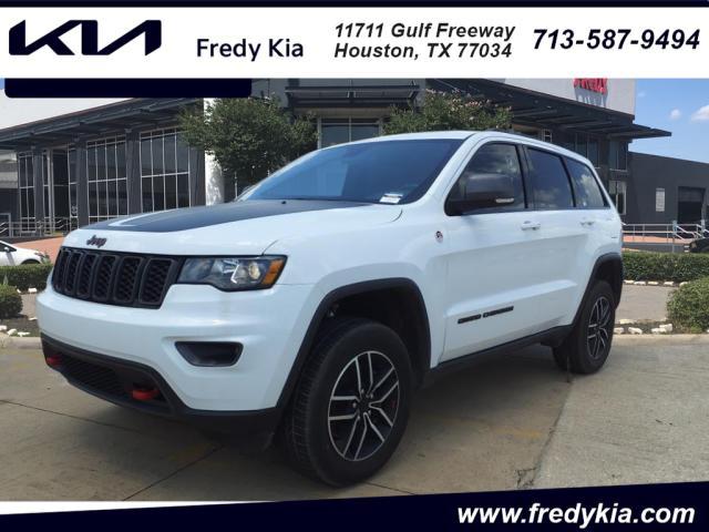 used 2021 Jeep Grand Cherokee car, priced at $31,366