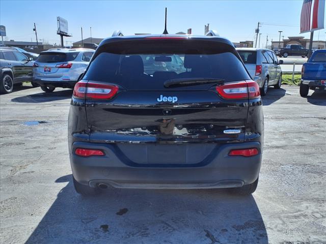 used 2018 Jeep Cherokee car, priced at $10,645