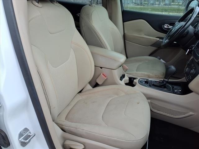 used 2020 Jeep Cherokee car, priced at $10,845