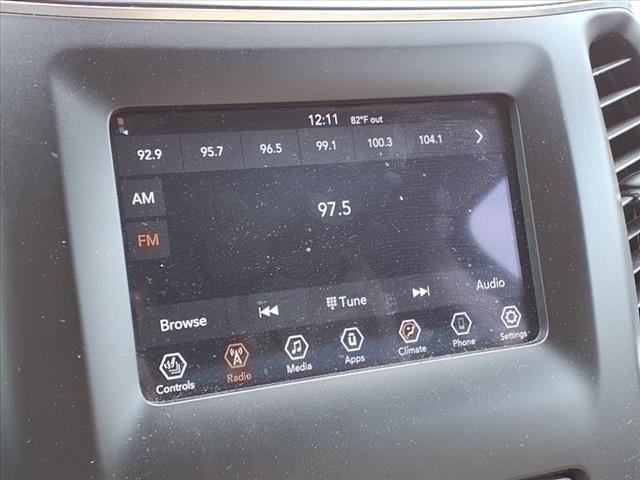 used 2020 Jeep Cherokee car, priced at $10,845