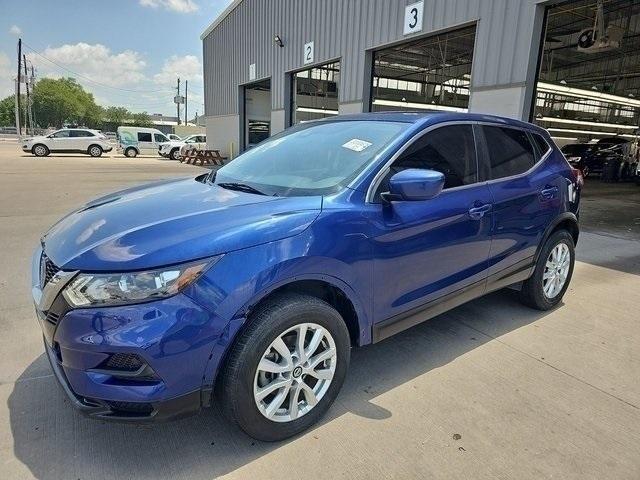 used 2021 Nissan Rogue Sport car, priced at $14,495