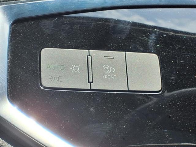 used 2023 Audi Q3 car, priced at $26,900