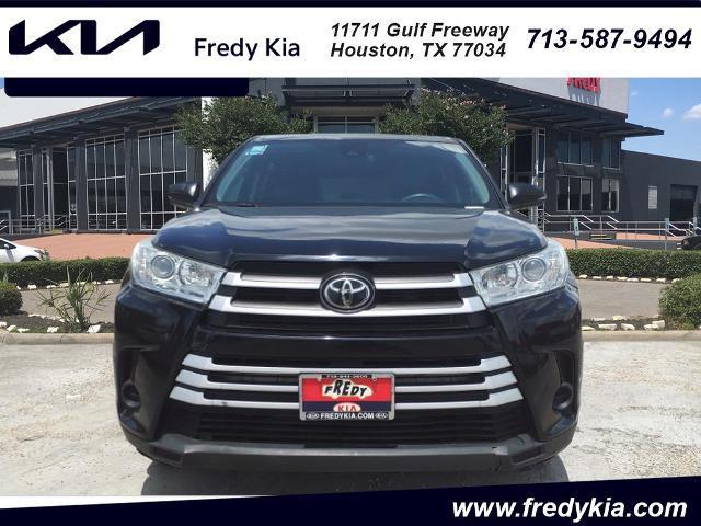 used 2019 Toyota Highlander car, priced at $19,900