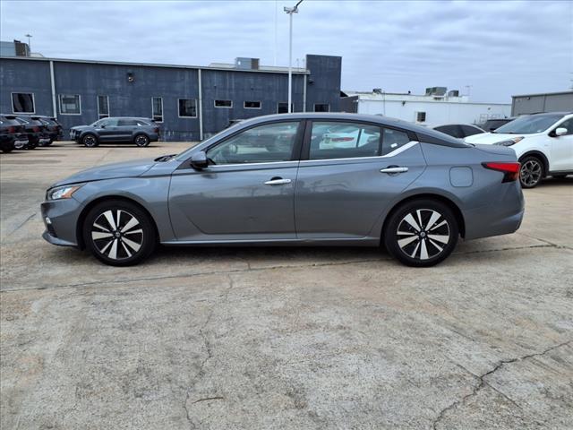 used 2021 Nissan Altima car, priced at $16,880