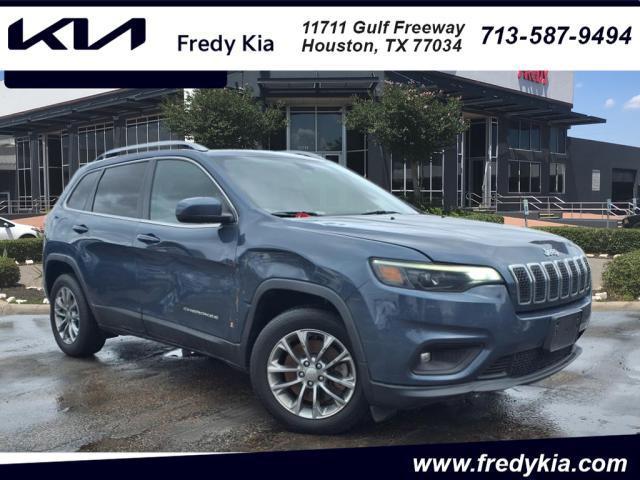 used 2020 Jeep Cherokee car, priced at $15,944