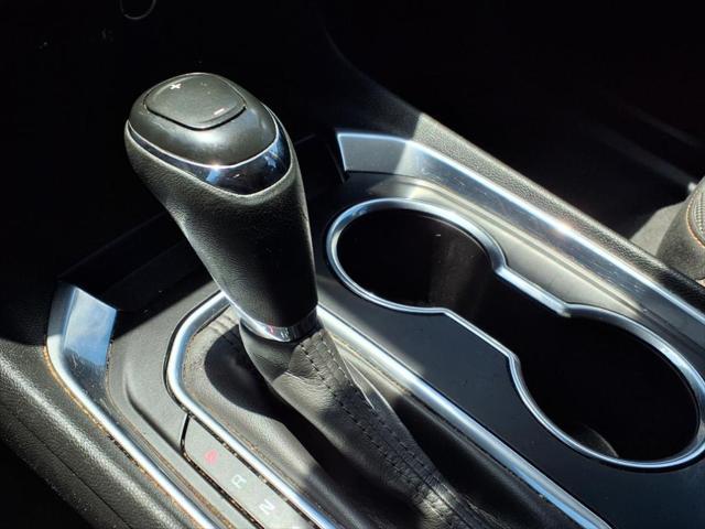 used 2020 Chevrolet Traverse car, priced at $15,348