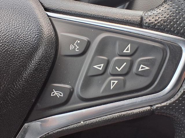 used 2020 Chevrolet Equinox car, priced at $17,136