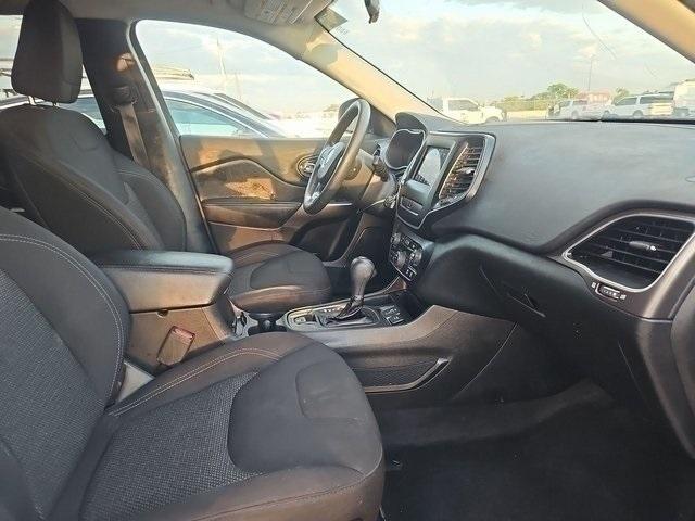 used 2019 Jeep Cherokee car, priced at $10,653