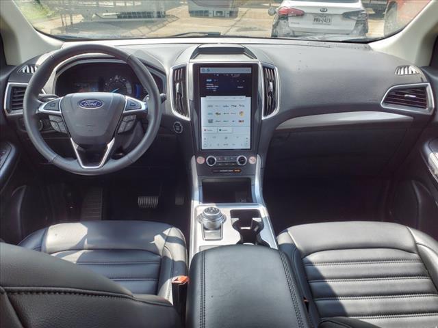 used 2024 Ford Edge car, priced at $29,548