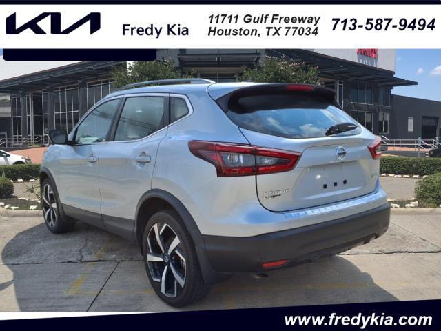 used 2022 Nissan Rogue Sport car, priced at $23,997