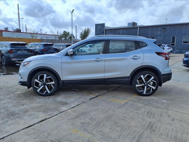 used 2022 Nissan Rogue Sport car, priced at $23,997