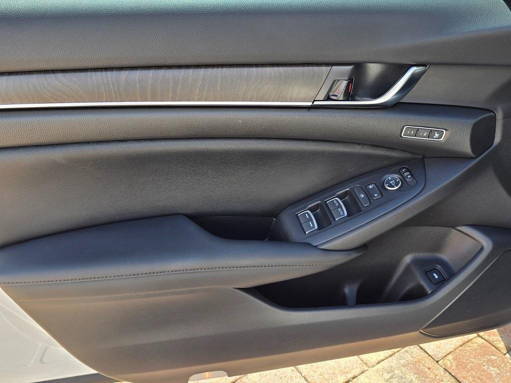 used 2022 Honda Accord car, priced at $29,372