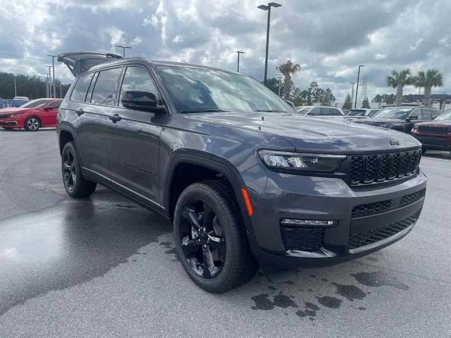 new 2024 Jeep Grand Cherokee L car, priced at $42,684