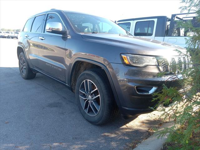 used 2017 Jeep Grand Cherokee car, priced at $14,400