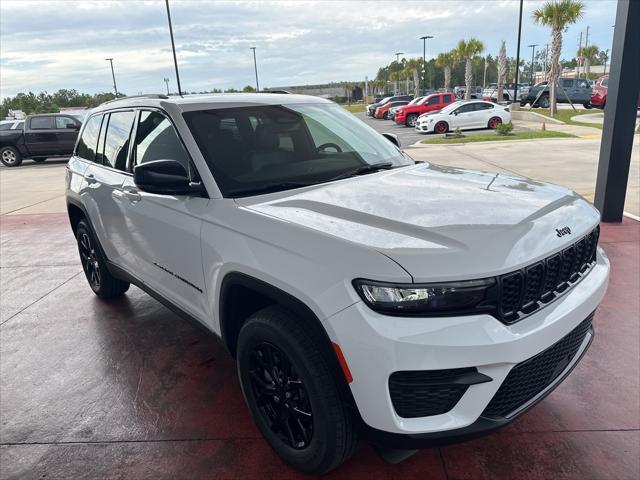 new 2024 Jeep Grand Cherokee car, priced at $40,096