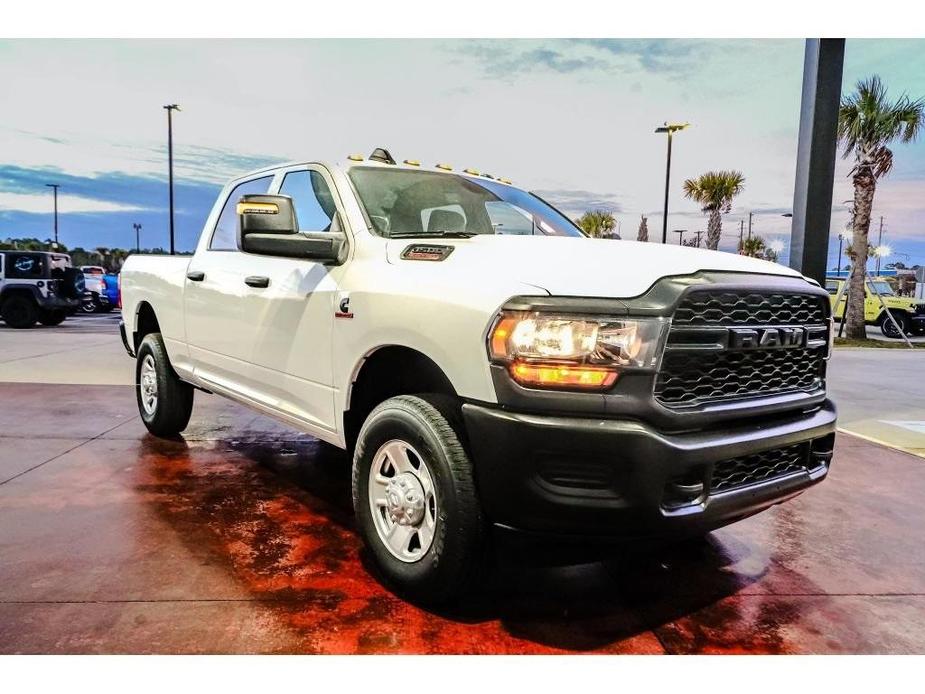 new 2024 Ram 3500 car, priced at $61,460