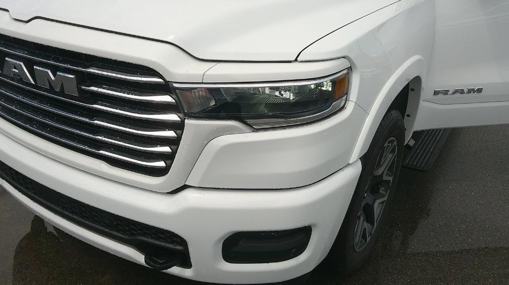 new 2025 Ram 1500 car, priced at $61,698